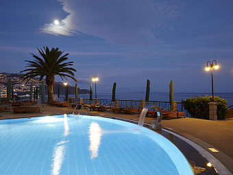  CLIFF BAY 5*