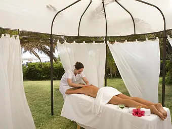 Отель FLAMINGO RESORT 4*