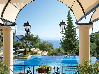 GRECOTEL LUX ME DAPHNILA BAY DASSIA 5*