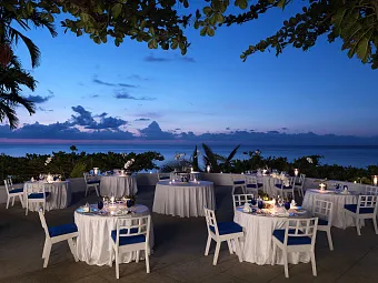 Отель ROUND HILL HOTEL AND VILLAS 5*