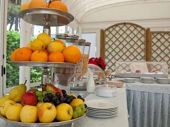 Отель APARTHOTEL LA PINETA 4*