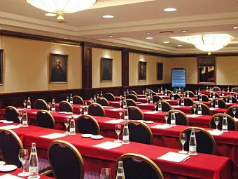 Конференц зал в отеле  в GRAN MELIA VICTORIA 5*