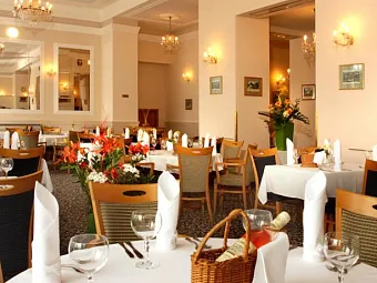  Отель SPA HOTEL PALACE ZVON 4*