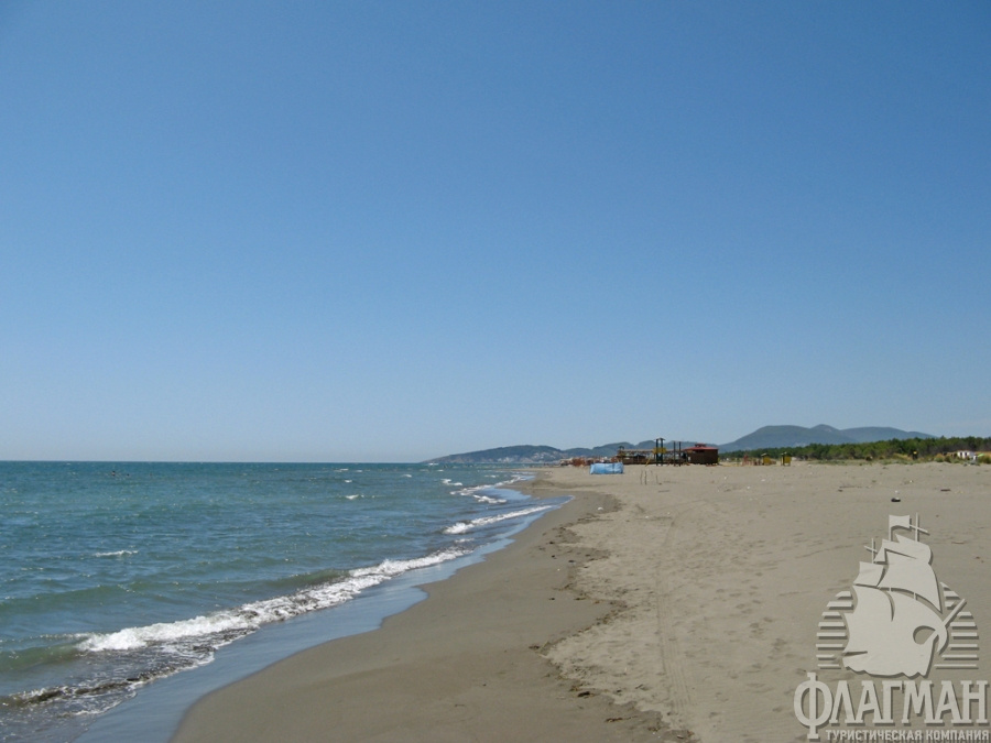 Береговая линия пляжей Ульцина