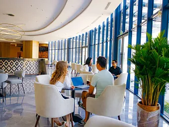 LUGANO RESORT & SPA CAM RANH 5*