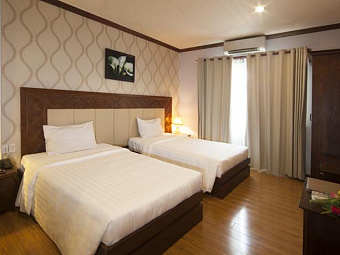 Отель MERPERLE SEA & SUN HOTEL  3*