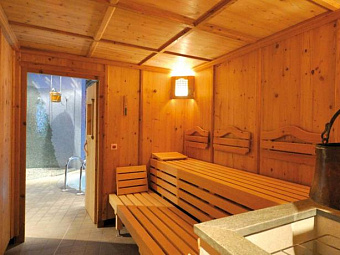 Отель KOHLERHOF HOTEL 4*