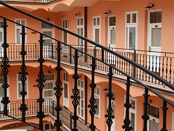 Отель ARISTON & ARISTON PATIO 4*