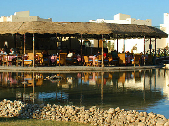 TIA HEIGHTS MAKADI BAY 5*