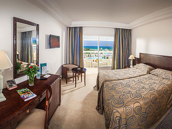 Отель VINCCI MARILLIA 4*