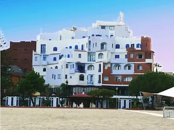  Отель SPORTING BAIA 4*