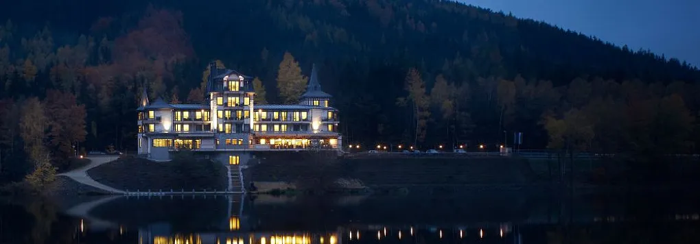 Отель RETRO RIVERSIDE 5*, Чехия, Карловы Вары