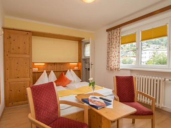  HUBERTUS HOTEL PENSION 3*