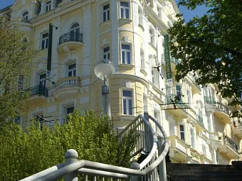  Отель BELVEDERE SPA HOTEL 4*