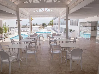 Отель LIQUID HOTEL APTS 3*