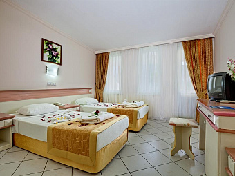  CLUB HOTEL BELPINAR 4*