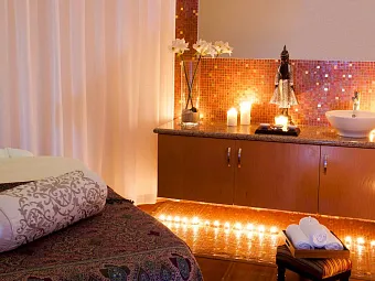 Отель CONSTANTINOU BROS PIONEER BEACH HOTEL 4*