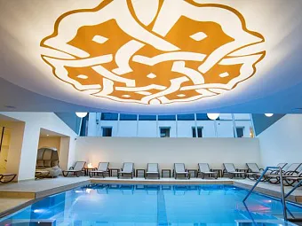 Отель OESTERREICHISCHER HOF HOTEL 4*