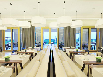 Отель TIVOLI VICTORIA 5*