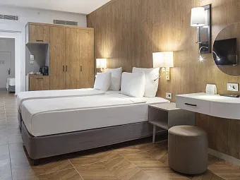 NIRVANA COSMOPOLITAN 5*