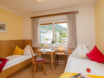  HUBERTUS HOTEL PENSION 3*