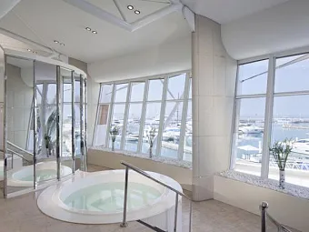 JUMEIRAH BEACH HOTEL 5*