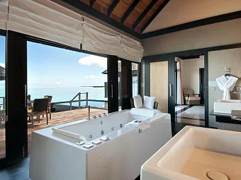 Infinity Water Villa - ванная.