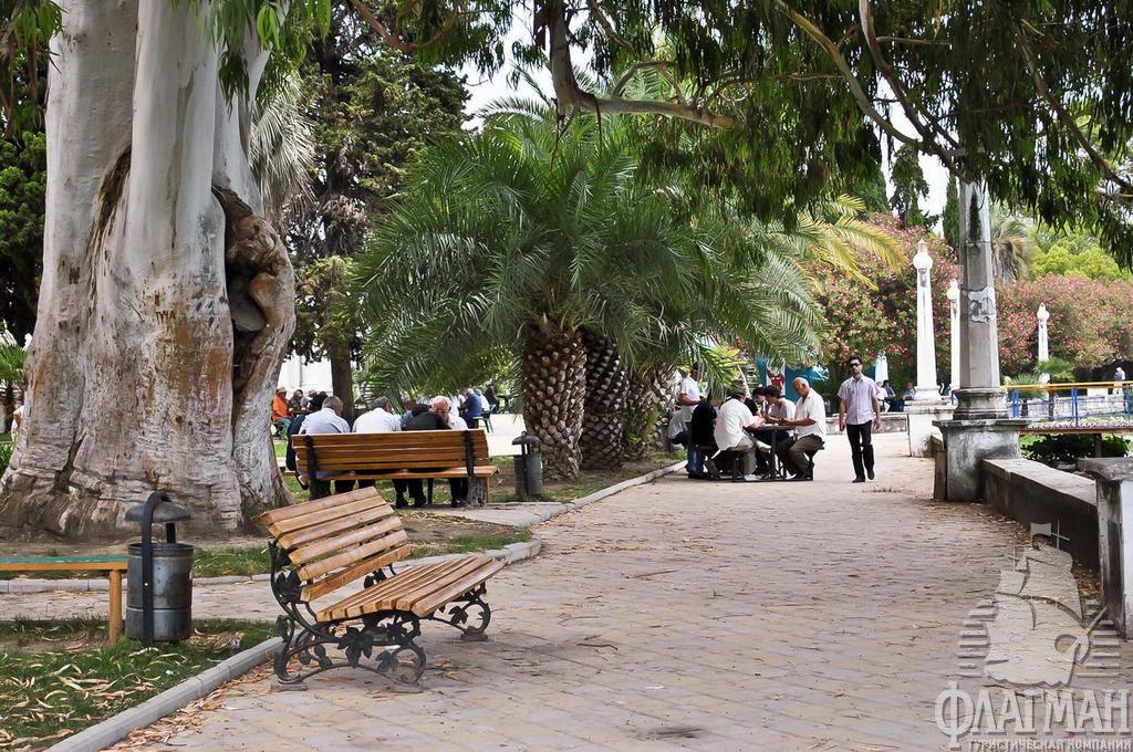  Та самая "Брехаловка" на набережной.