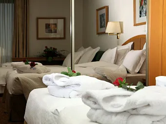 Отель ESTORIL EDEN 4*