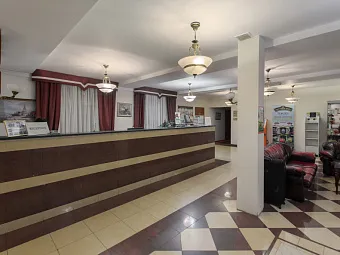  ФОРЕСТА ФЕСТИВАЛЬ ПАРК 4*, Ресепшен.