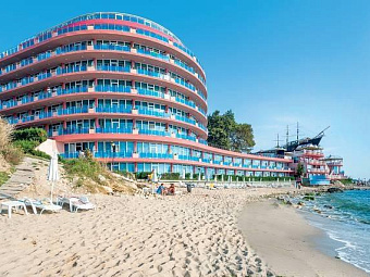   SIRIUS BEACH HOTEL & SPA 4*, ,    .