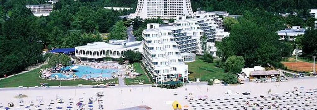 Отель DOBRUDJA 3*, Болгария, Албена.