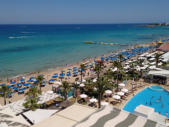 VRISSAKI BEACH HOTEL 3*