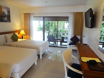 Отель PINNACLE GRAND JOMTIEN PATTAYA 4*