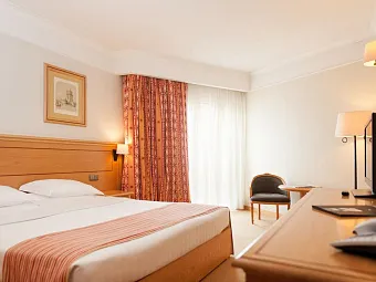 Отель REAL PALACIO 5*