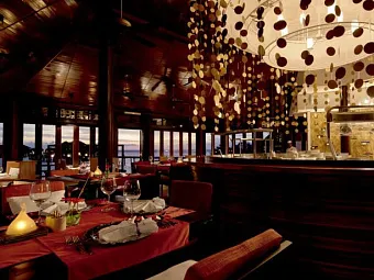 Отель LILY BEACH RESORT & SPA 5*