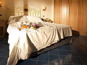 Отель CONTINENTAL MARE 4*