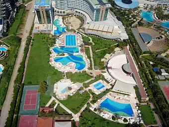 Отель SHERWOOD BREEZES RESORT HOTEL 5*