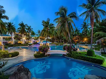 PALM BEACH RESORT & SPA SANYA 4*