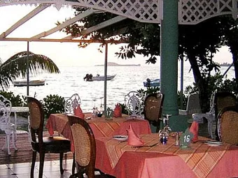 Отель PALM BEACH HOTEL PRASLIN 3*