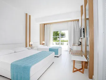 Отель VERA MIRAMAR RESORT 5*
