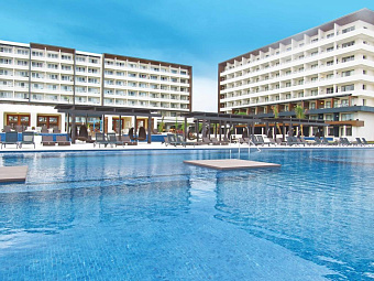  ROYALTON BLUE WATERS 5*