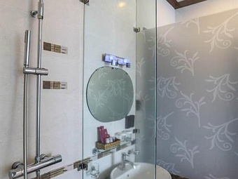 Отель MERPERLE SEA & SUN HOTEL  3*