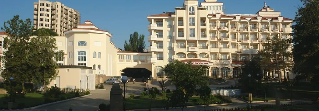 Крым. Феодосия. Отель АЛЫЕ ПАРУСА 4*.