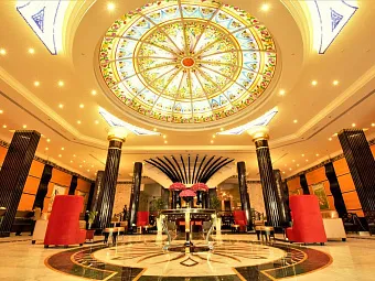 Отель RED CASTLE HOTEL 4*