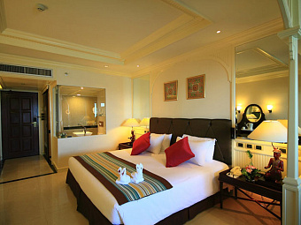 ROYAL CLIFF BEACH RESORT 5 *