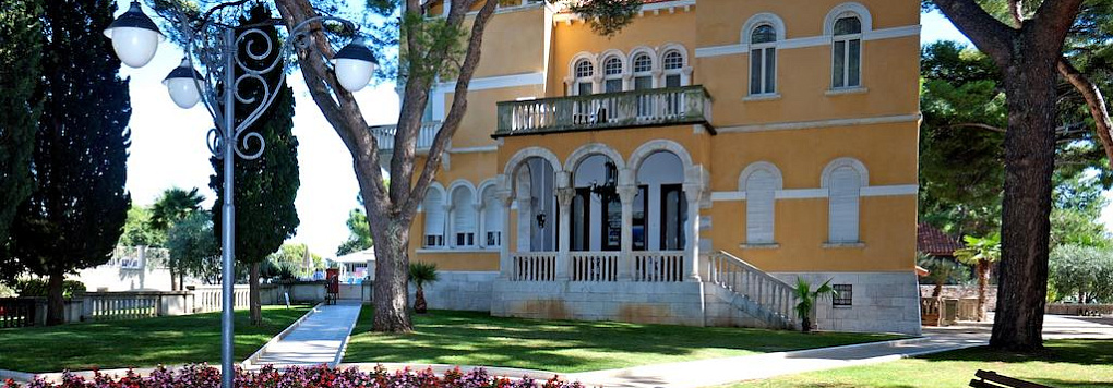 Отель Laguna Bellevue Apartments 4*, Хорватия, Пореч.