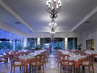 Отель GRAND PALLADIUM RIVIERA 5*