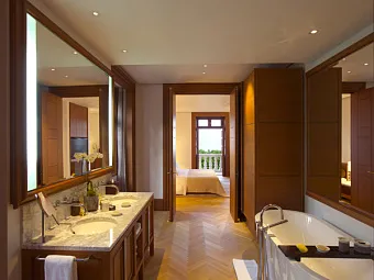 VILLA MILOCER 5*