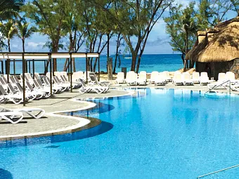 Отель RIU LE MORNE 4*